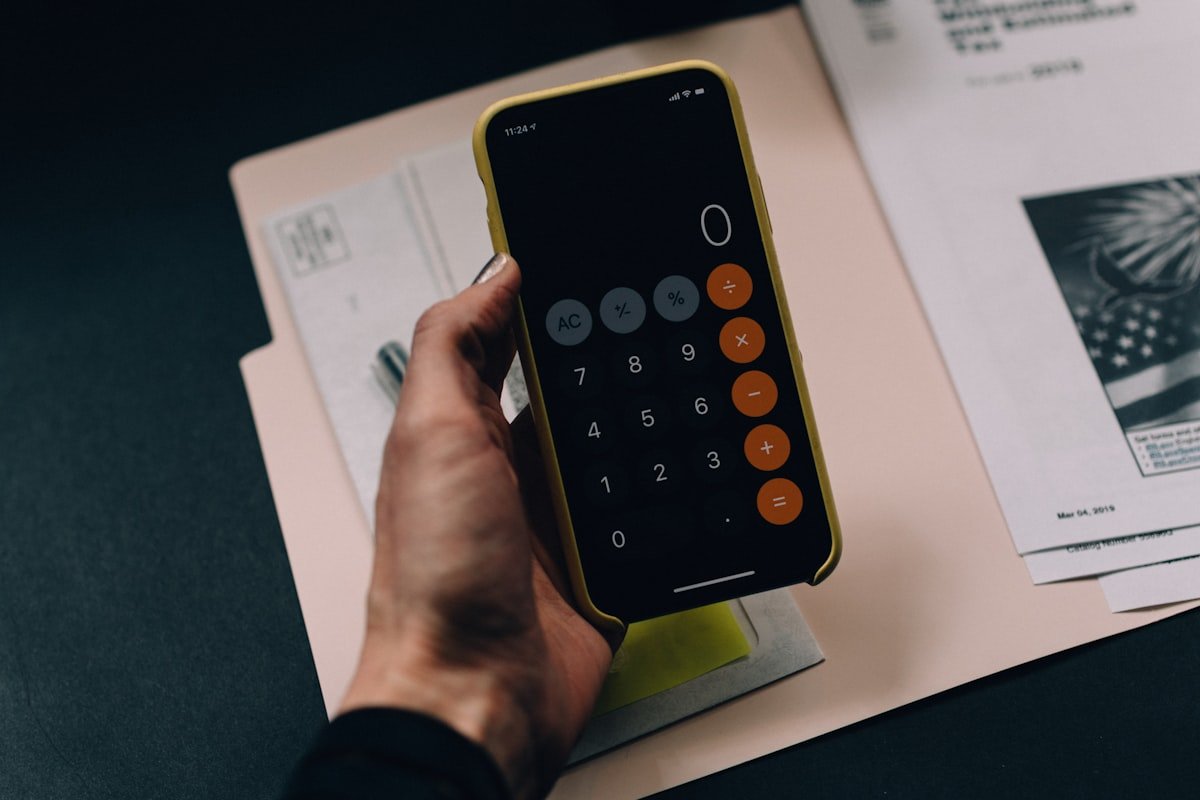 Accounting desk for label royalty statements